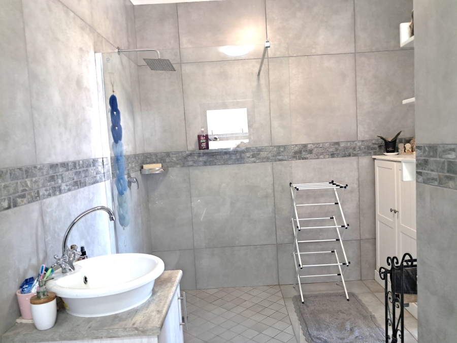 3 Bedroom Property for Sale in Da Gama Bay Western Cape